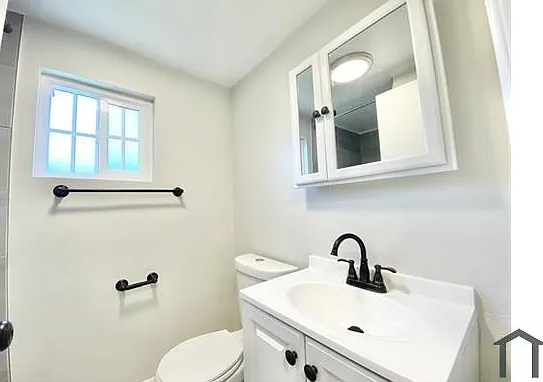 432 W 107th St #14 — Photo 13