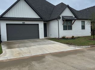 4737 Enclave Pl, Norman, OK 73072