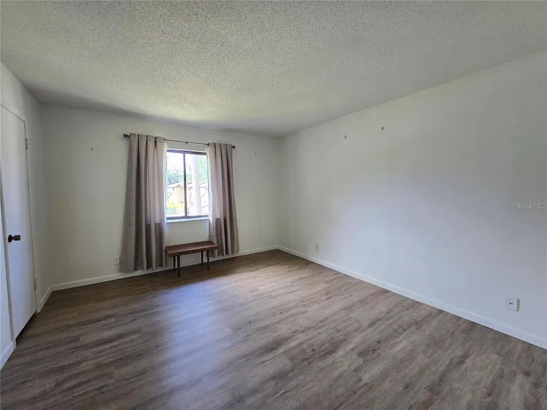 623 Midway Dr #B — Photo 12