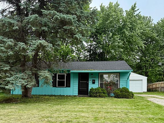 5th image of 5938 Price Ln