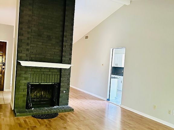 5th image of 705 Dunaway Dr