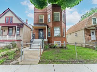 4730 W Warwick Ave #2, Chicago, IL 60641