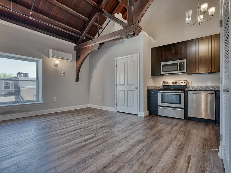 1728 Eastern Ave #12 — Photo 3