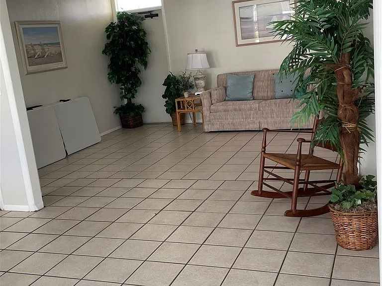 13331 Greengate Blvd #527 — Photo 28