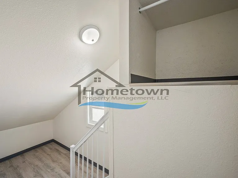 403 E Wallace Ave #3 — Photo 9