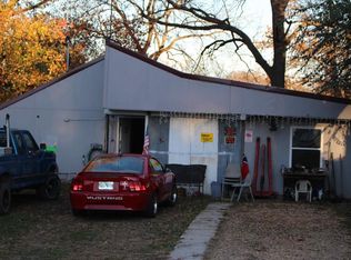 914 N Oakland Ave, Mountain Grove, MO 65711