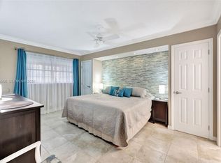 Hawaiian Gardens, Fort Lauderdale, FL 33319