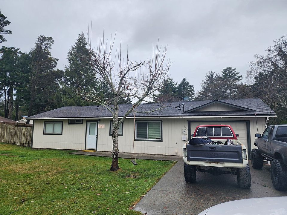 1st image of 2160 Laurel Ln