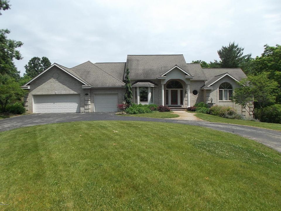 1st image of 4960 Hillside Farms Estates Dr NE