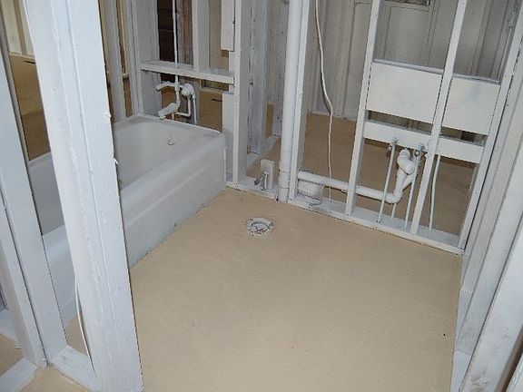 2nd image of 430 N Monroe Ave