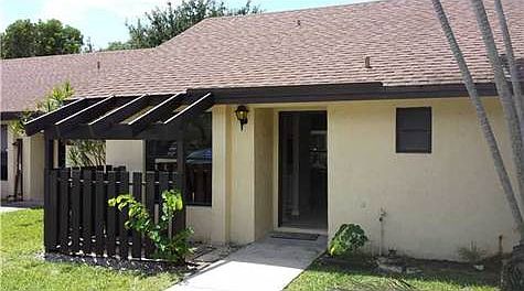 1st image of 102 Via De Casas Norte