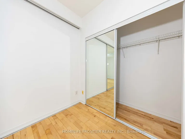65 Bremner Blvd #2111 — Photo 19
