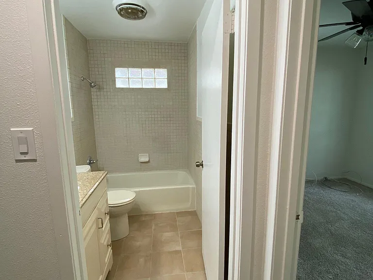 7211 Southwind Dr — Photo 15