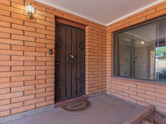 3rd image of 215 E HELENA Drive
