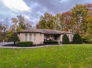 3 Margaret St, Oswego, NY 13126