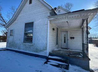 31 State St, Jeffersonville, OH 43128