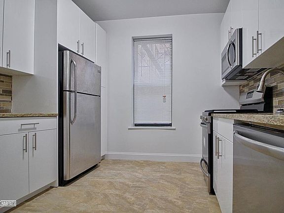 5th image of 4141 41st St APT 2E