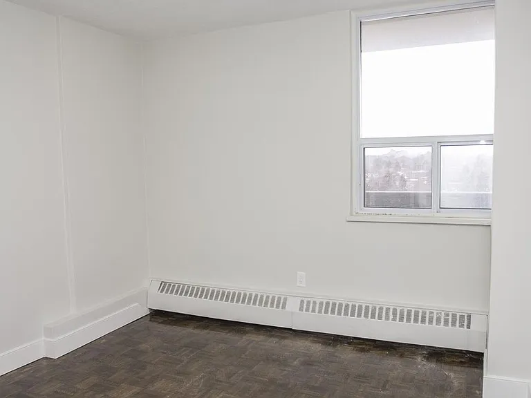 2185 Sheridan Park Dr — Photo 33