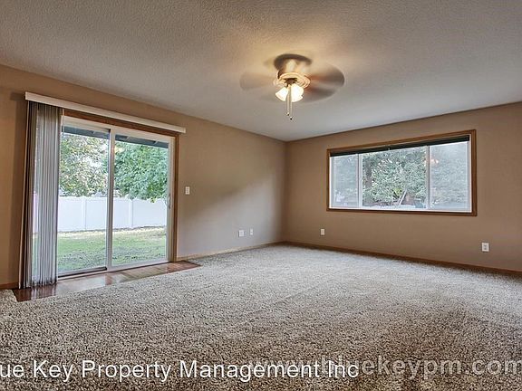 5th image of 7604 NE 127th Ave