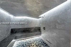 41 SE 5th St #2411 — Photo 30
