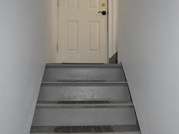 Private Entrance