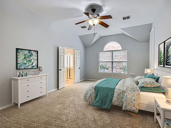 4th image of 11450 Corsicana Dr #11450