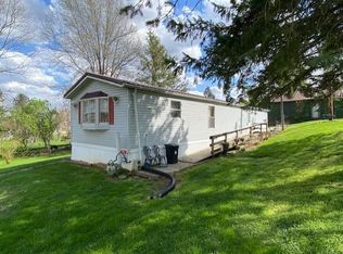 19 North St, Shiloh, OH 44878