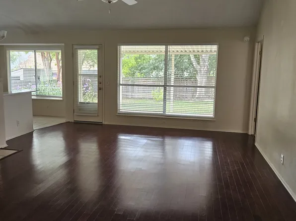 2201 Fuzz Fairway, Austin, TX 78728