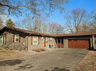 2140 S Lone Pine Ave, Springfield, MO 65804