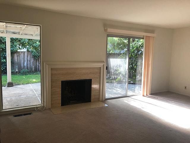 1st image of 210 Cowper St