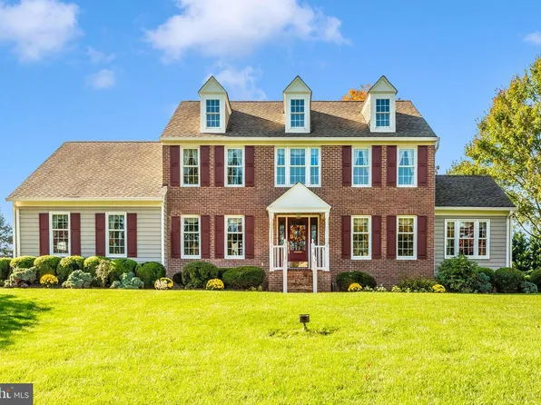 6272 Belmont Cir, Mount Airy, MD 21771