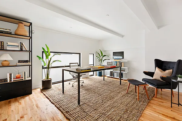 Sold by Compass | media 6