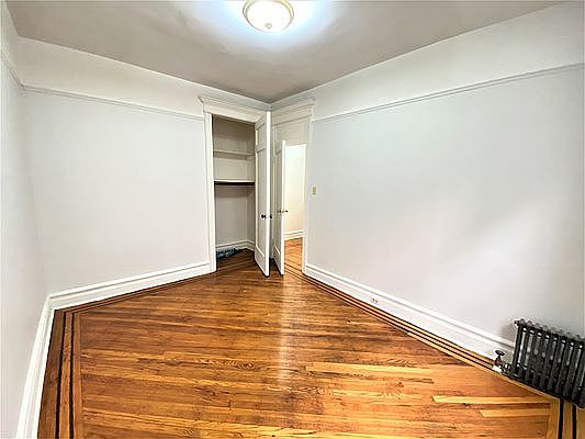 5th image of 714 Ocean Ave #3R