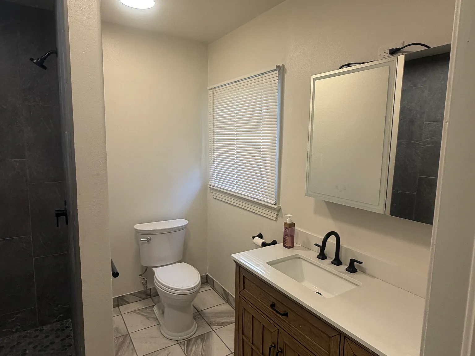 2 bed, 1512 sqft, $1,700 — Photo 3