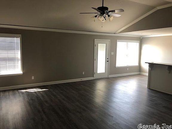 2nd image of 15 Kelby Ct