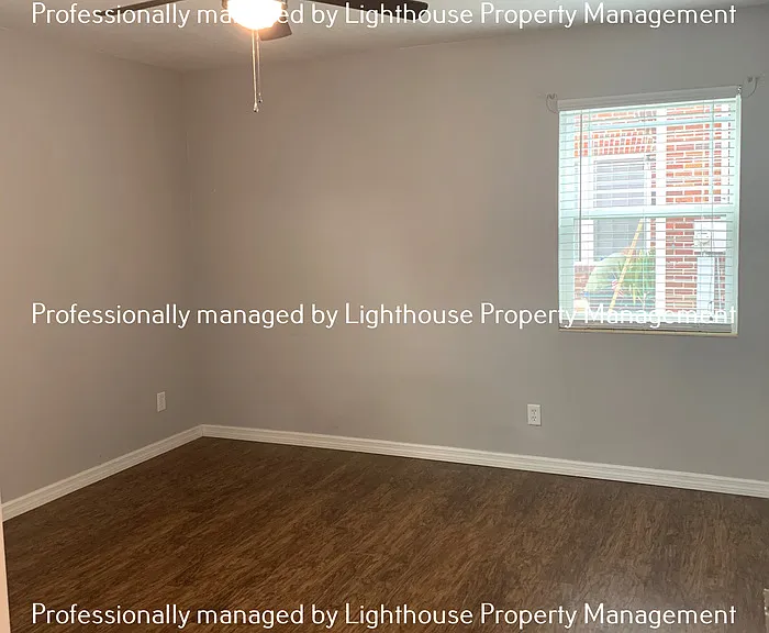 1466 Palm Ave #6 — Photo 8