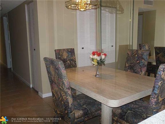 5th image of 10917 W Clairmont Cir #101