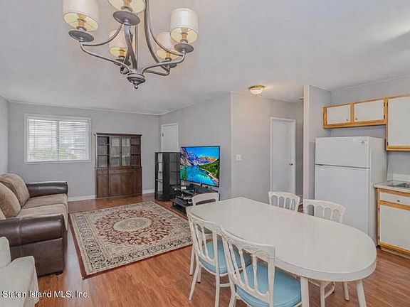 5th image of 6 New Ln APT 2G