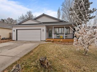 21387 Starling Dr, Bend, OR 97701