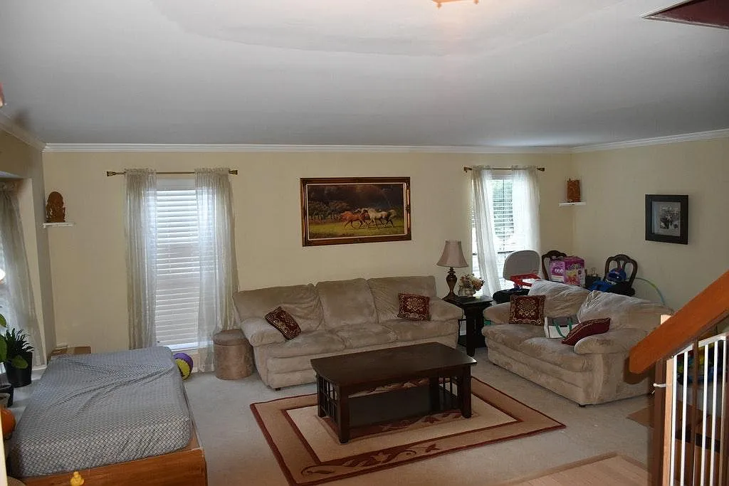 Building Photo - 2606 Cricket Cir