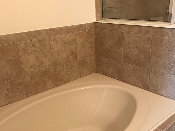 5th image of 12223 Citruswood Dr