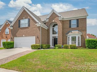 14104 Kendrick Cross Rd, Charlotte, NC 28273