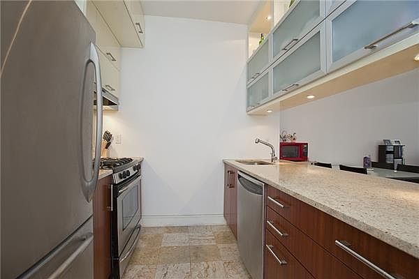 1st image of 4126 27th St APT 5F