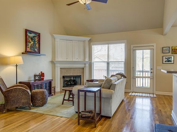 5th image of 6573 Chessington Dr