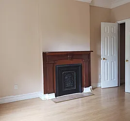 Rented by RR Gowanus LLC