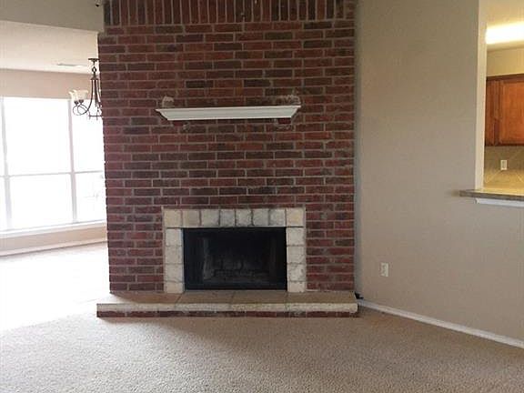 4th image of 2202 Jake Dr