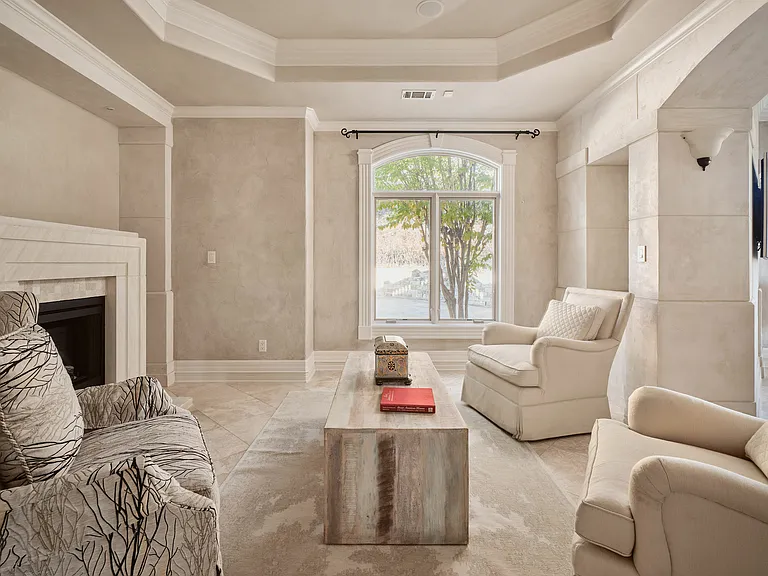 2705 Island Ledge Cv — Photo 10