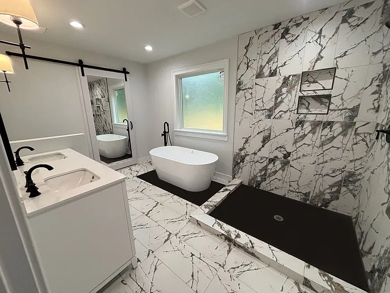 1389 Lanvale Dr SW — Photo 9