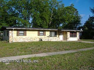 2nd image of 3023 Mandell Dr