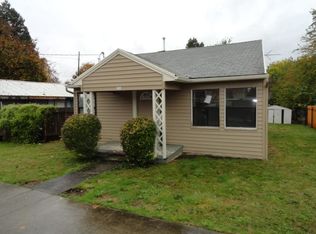 260 S Laurel St, Yamhill, OR